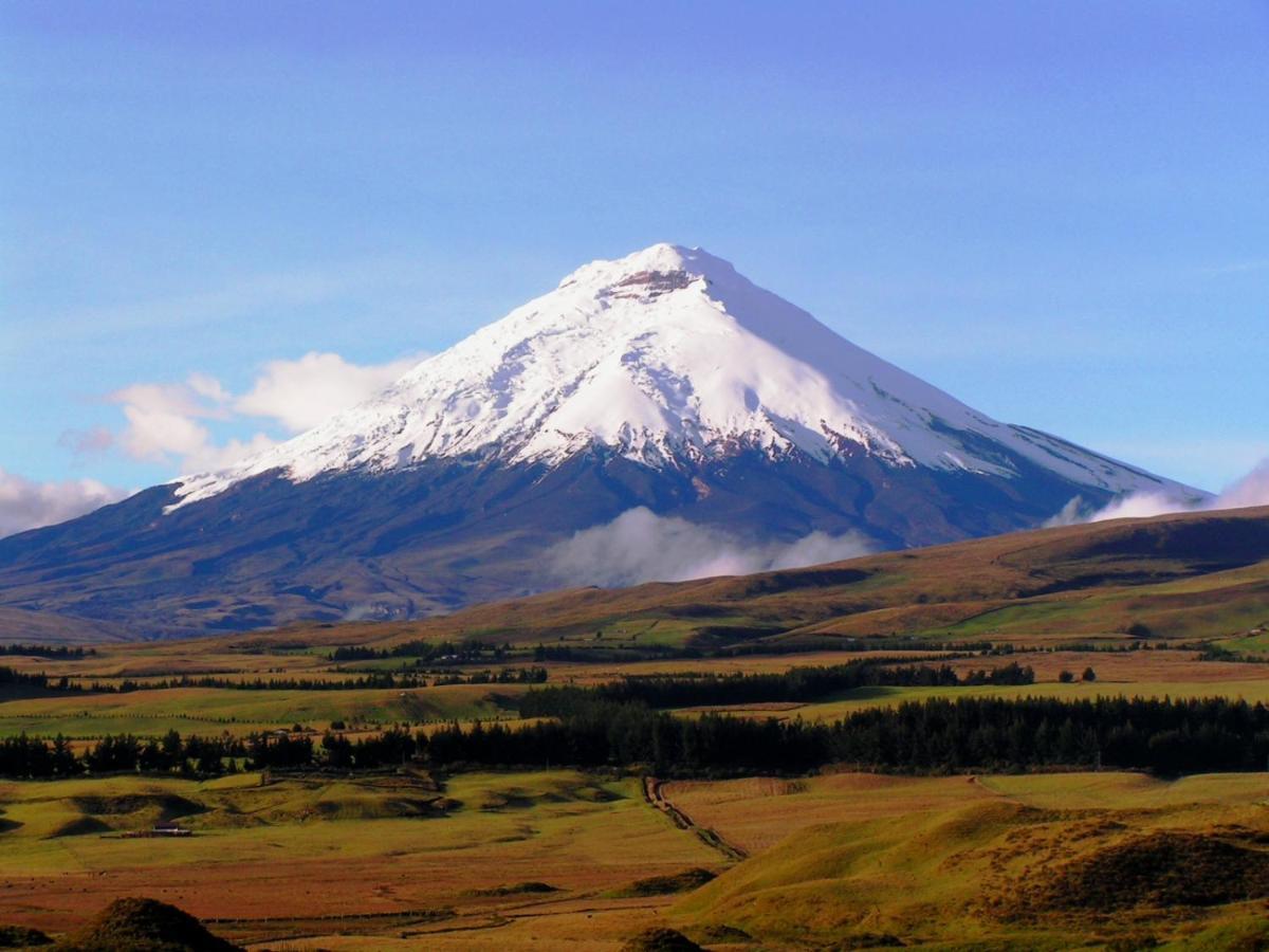Хостел The Secret Garden Cotopaxi Hacienda Porvenir Экстерьер фото